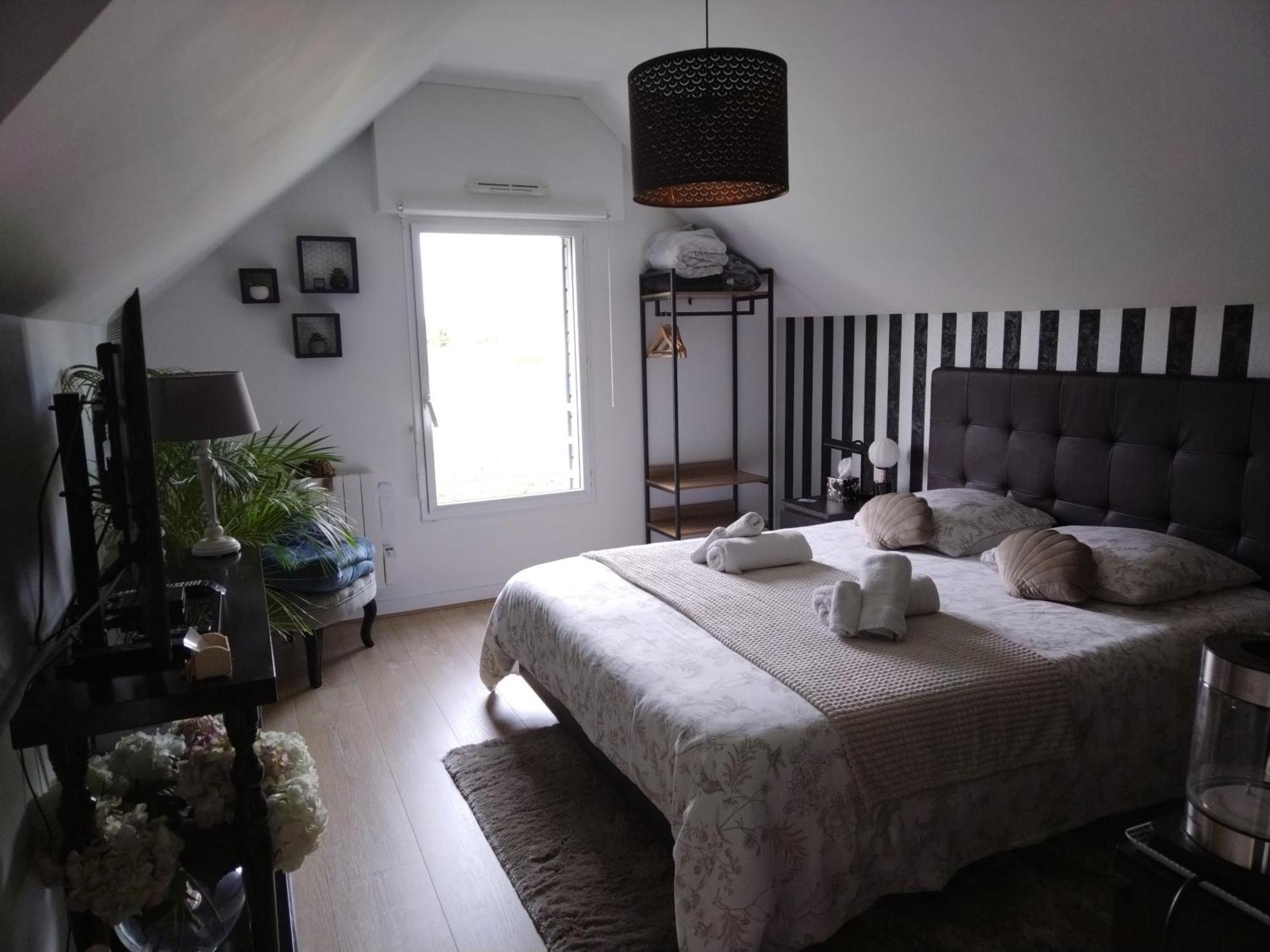 Chez Helene Bed & Breakfast Saint-Coulomb Eksteriør bilde